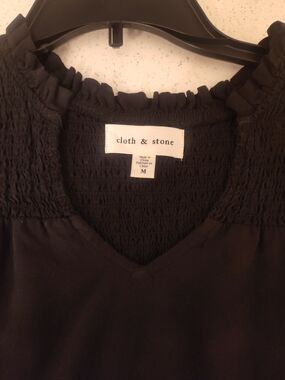 Anthropology Cloth & Stone Black Smocked Ruffled V-Neck Top